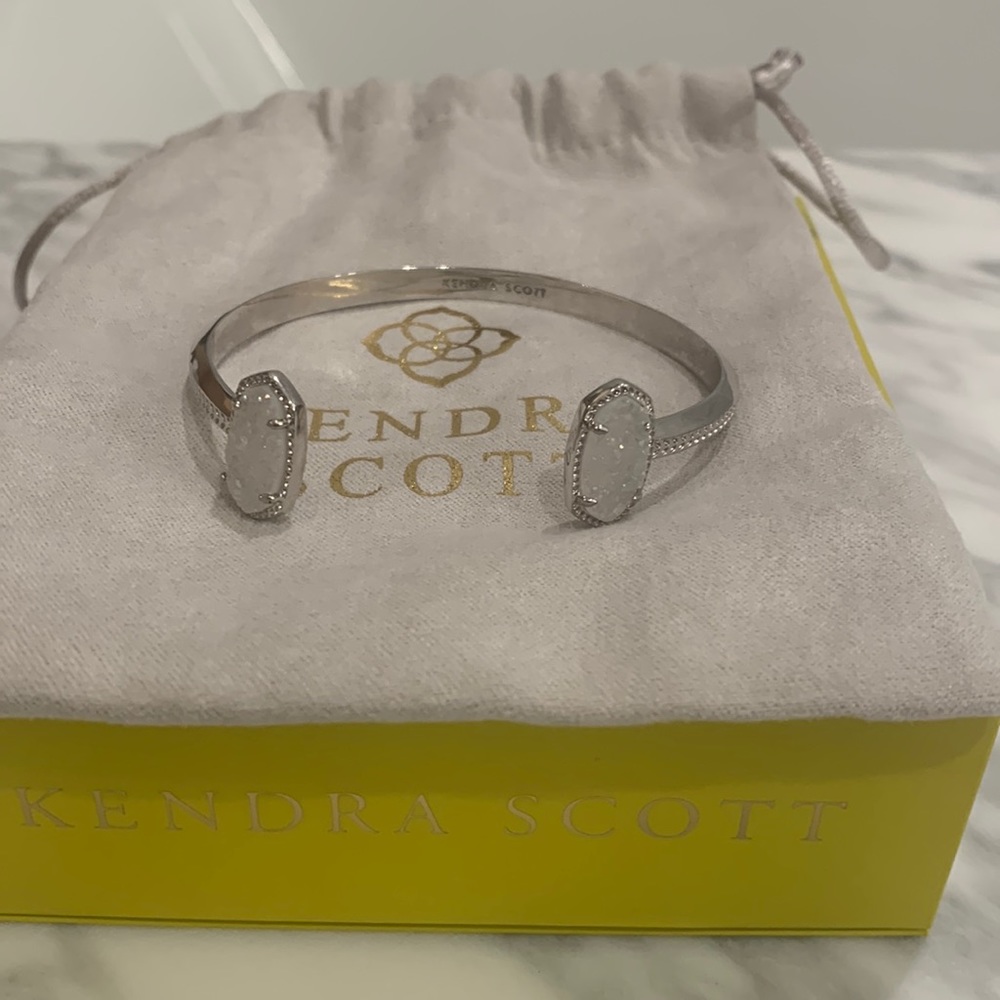kendra scott bracelet